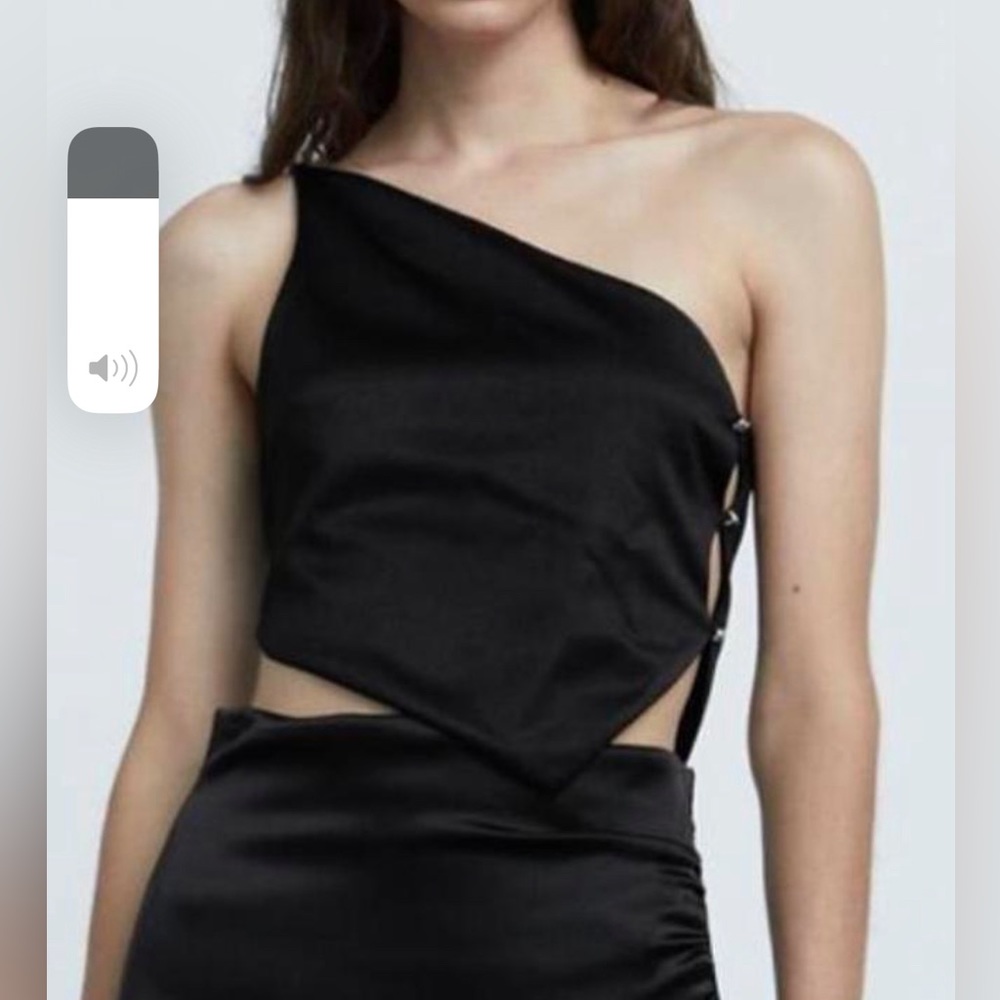 COPY - Zara one shoulder satin crop top